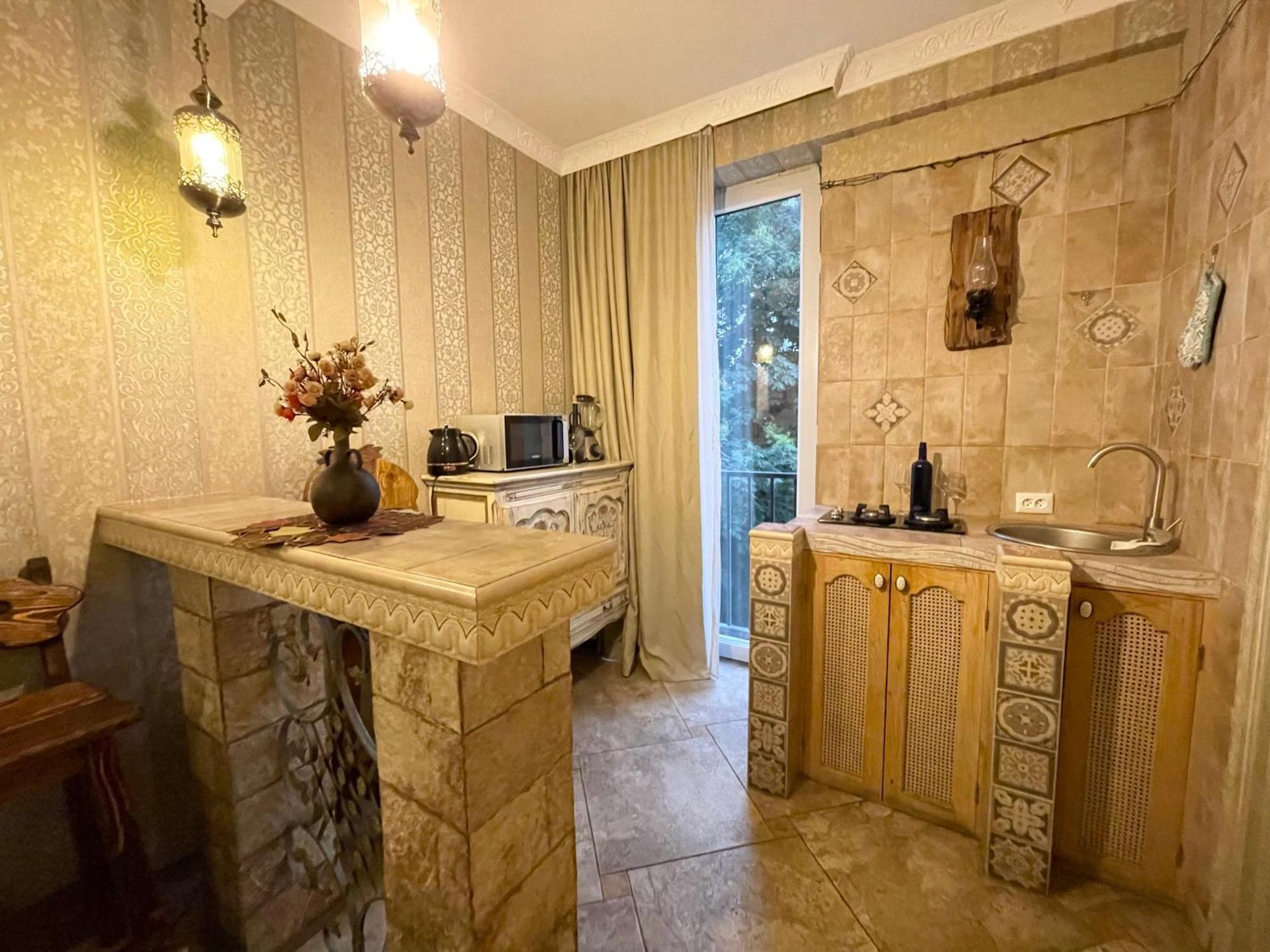Central Apartment Tbilisi Ngoại thất bức ảnh