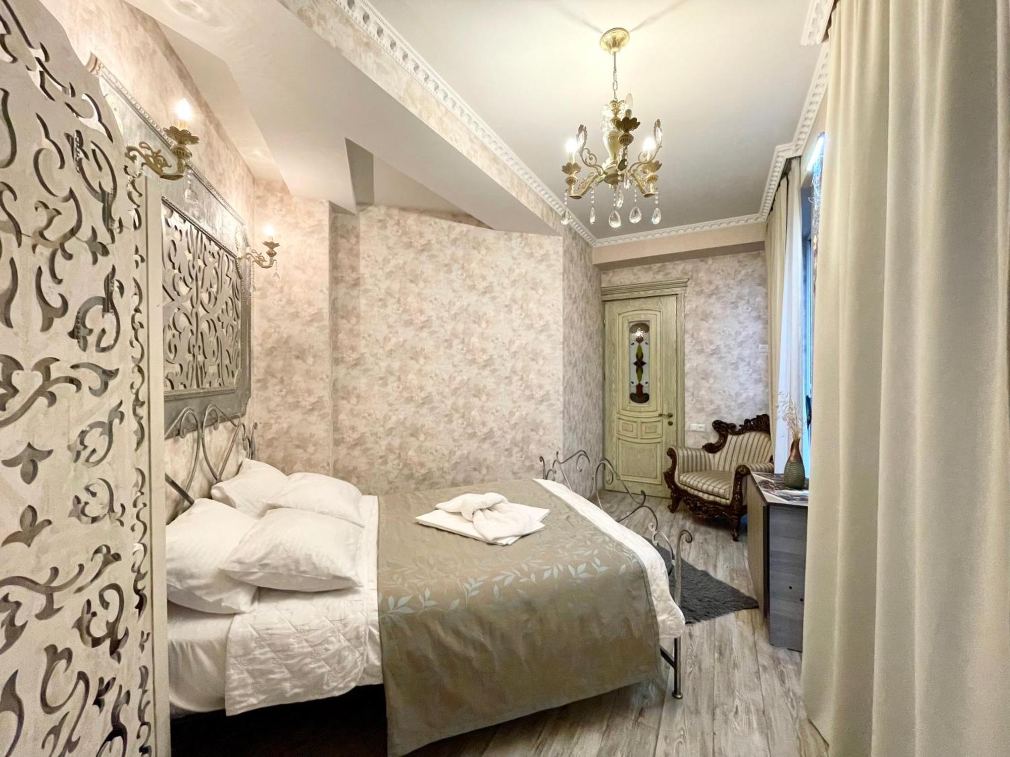 Central Apartment Tbilisi Ngoại thất bức ảnh