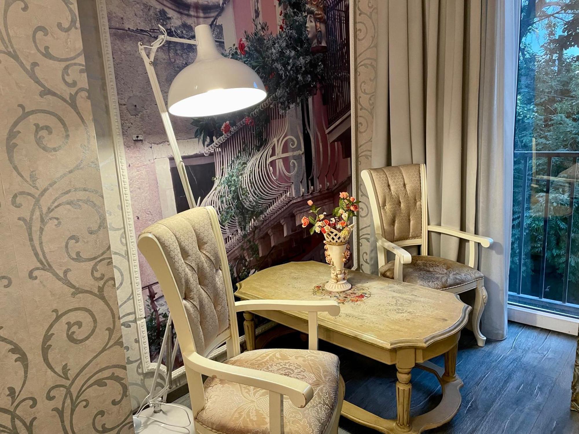 Central Apartment Tbilisi Ngoại thất bức ảnh